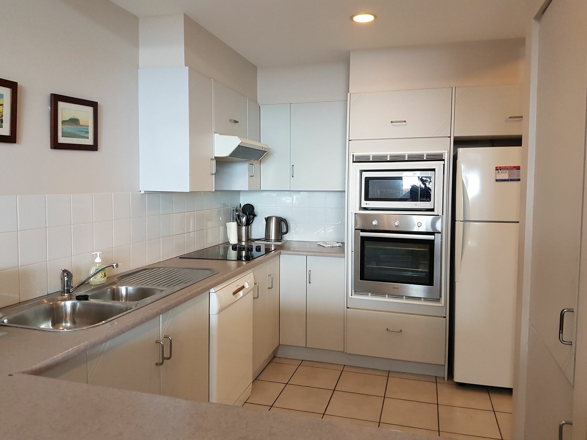 Newcastle Short Stay Accommodation - Sandbar Newcastle Beach Ngoại thất bức ảnh
